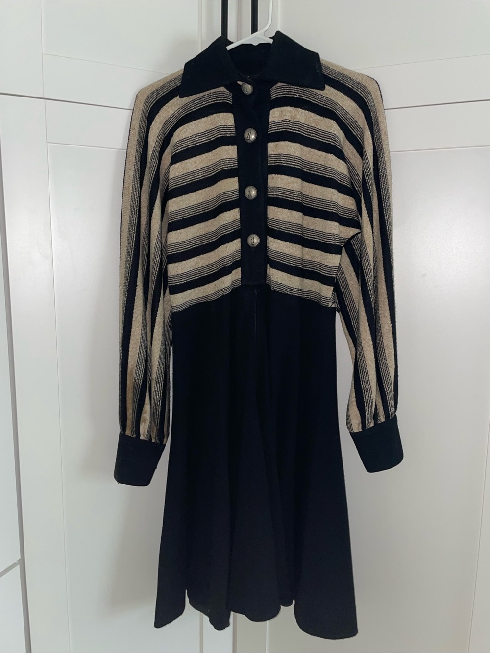 Vintage Jean Varon of England Wool Dress size M or UK 16